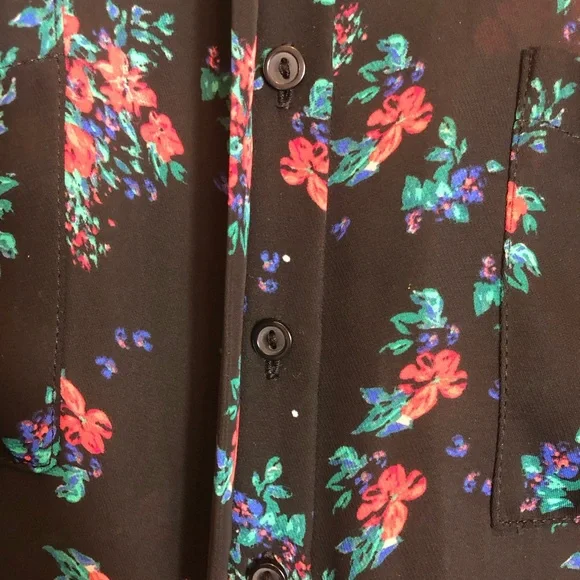 I Heart Ronson Button Down Black Floral Blouse Size L - Picture 4 of 11